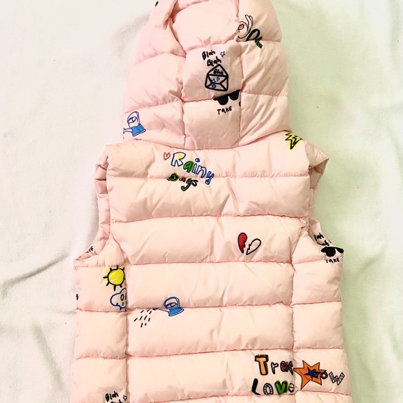 SFERA Cute Pinky 2 Pockets Hooded Sleeveless Puffed Jacket for Girls , size 6-7 - Picture 11 of 12